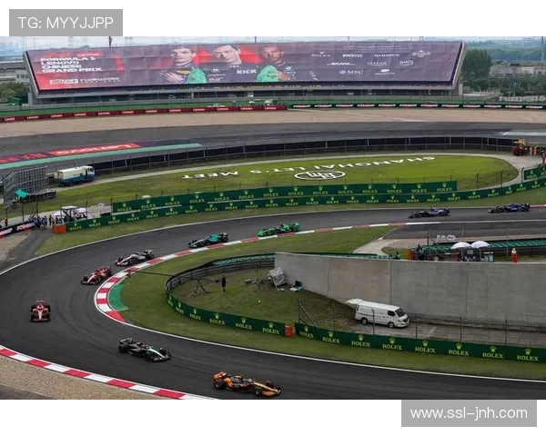 F1携手亚马逊AWS打造智能实时赛车数据分析系统革新赛事体验 F1携手亚马逊AWS打造智能实时赛车数据分析系统革新赛事体验