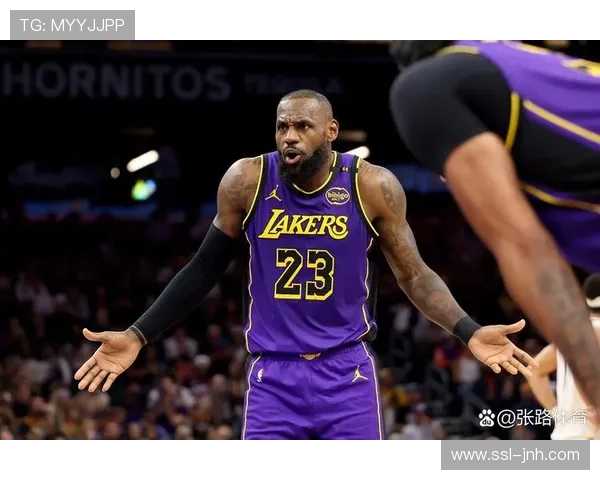 美国职业篮球联赛纪录之夜:詹姆斯连续得分上双纪录终结 美国职业篮球联赛纪录之夜:詹姆斯连续得分上双纪录终结