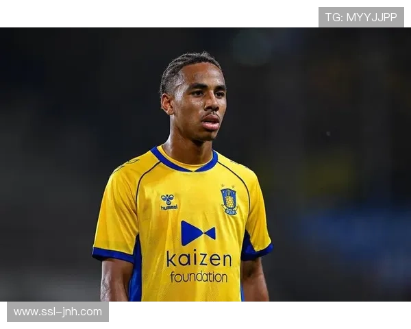 里昂新援纳尔泰首秀进球后获球迷认可